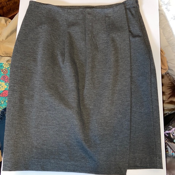 Banana Republic Skirt - Picture 1 of 5